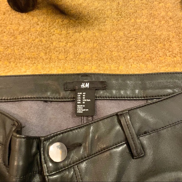 Faux leather black H&M pants - Picture 3 of 5